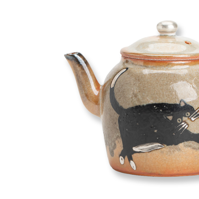 Shino Lucky Cat Straight Tube Tea Pot2