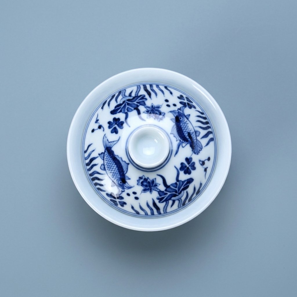 Gaiwan Fish and Aquatic Blue and White Porcelain for Gongfu Tea