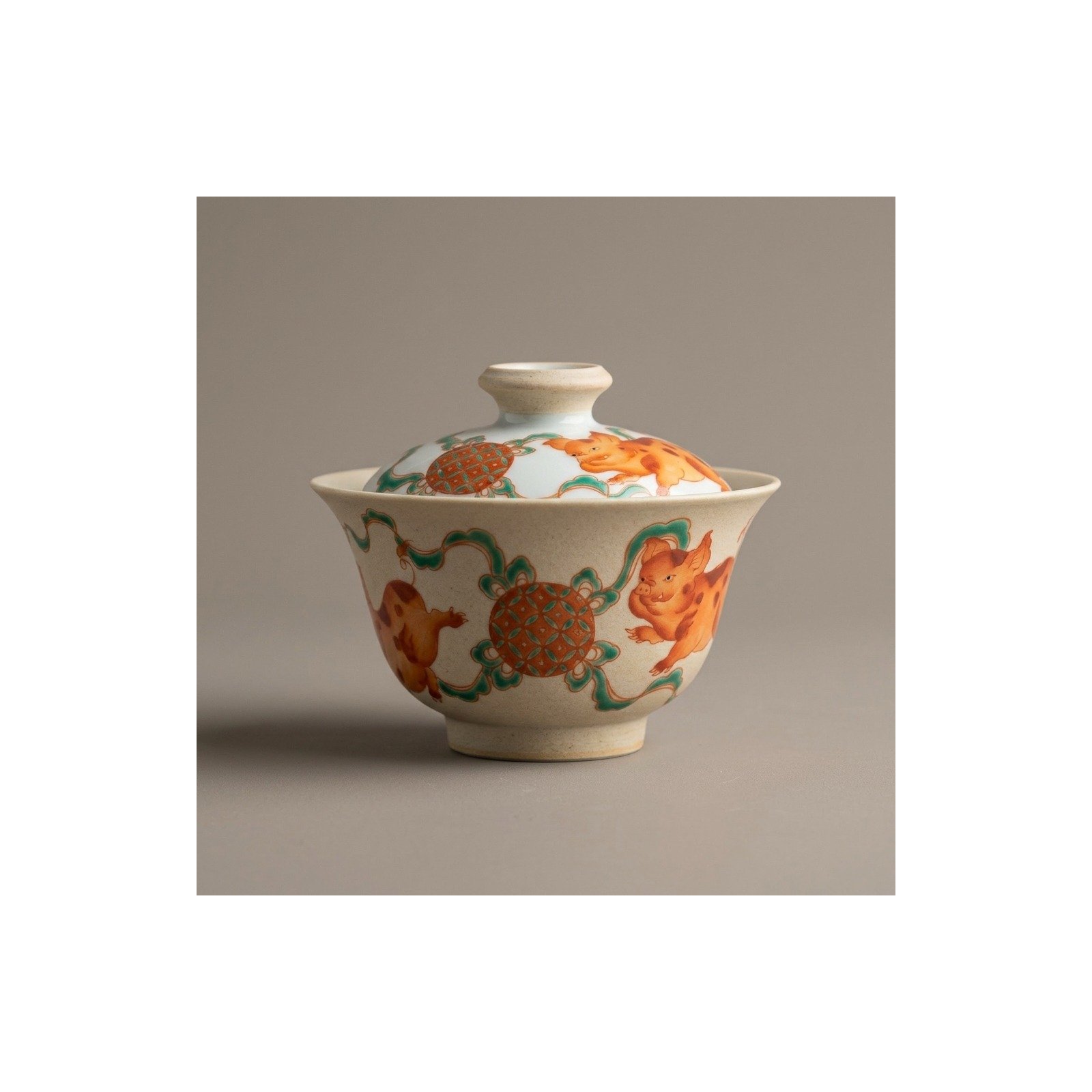 Ceramic Gaiwan Red Green Auspicious Pig for Gongfu Tea